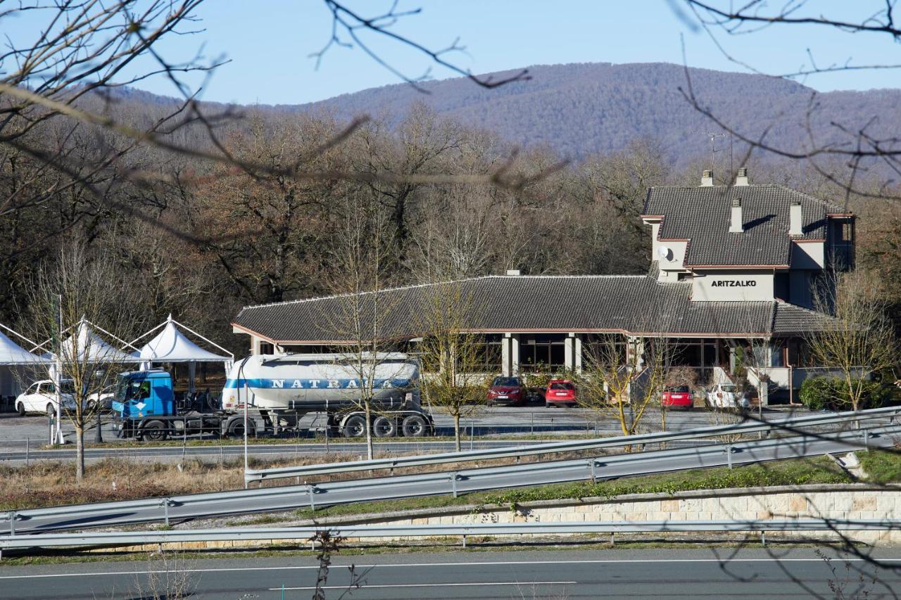 Hostal Rural Aritzalko Echarri-Aranaz Bagian luar foto