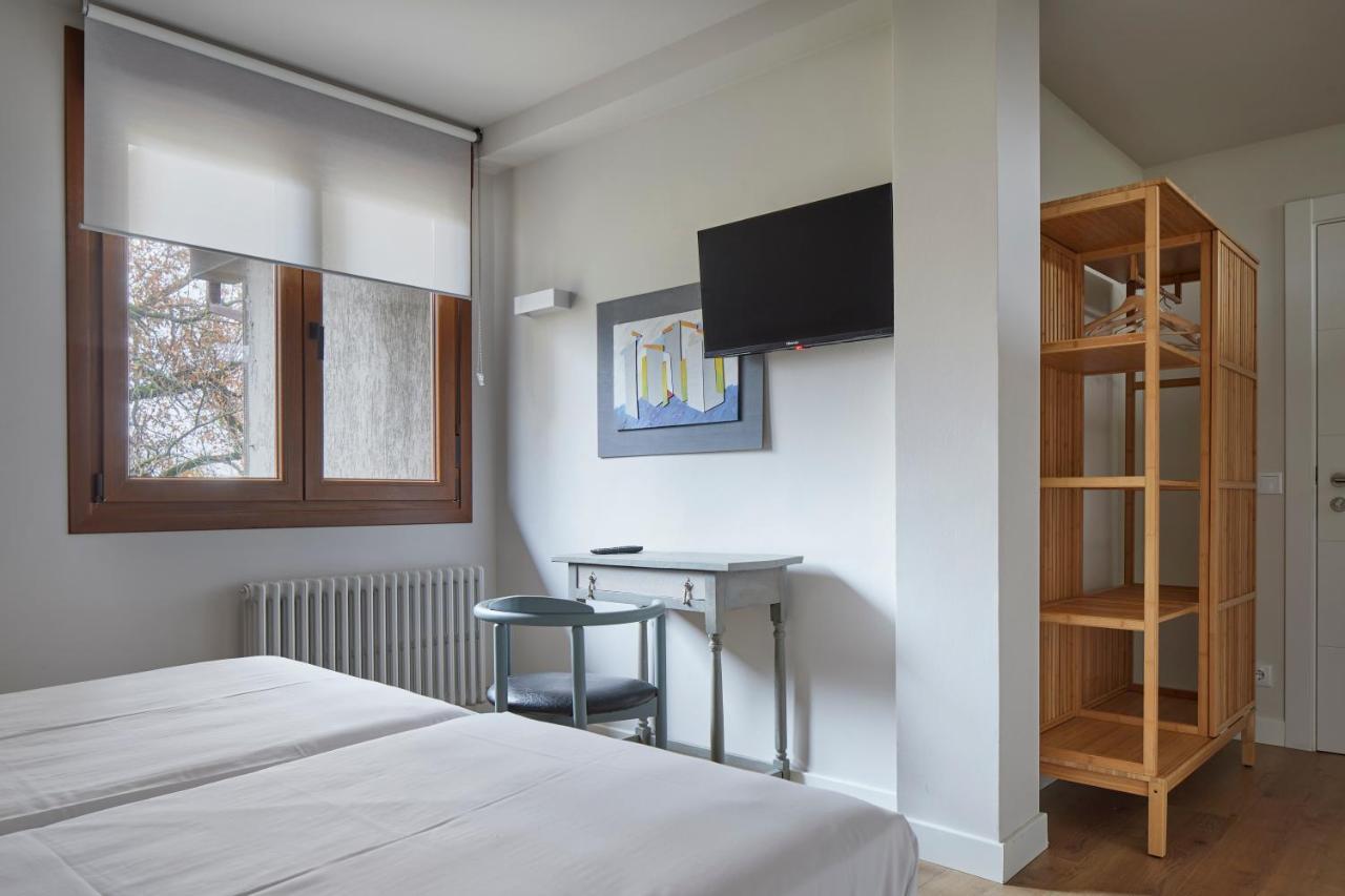 Hostal Rural Aritzalko Echarri-Aranaz Bagian luar foto